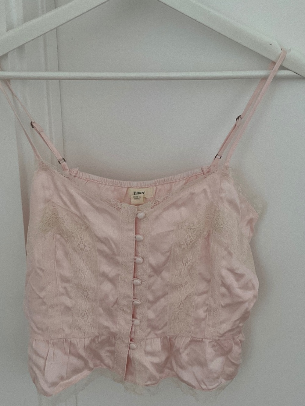 Light pink Tank Top.